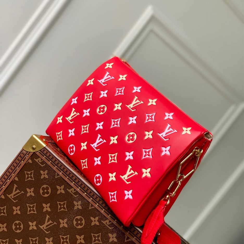 LV Coussin PM