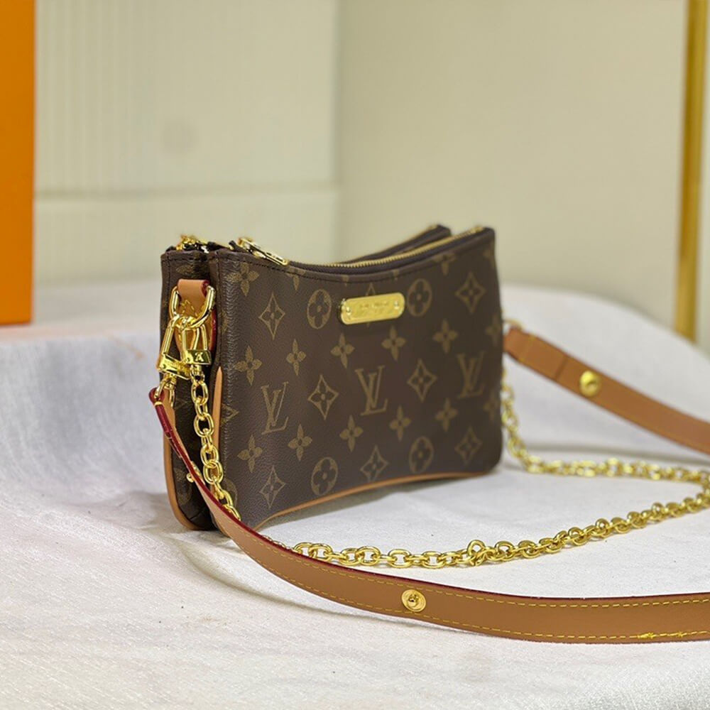LV Liv Pochette