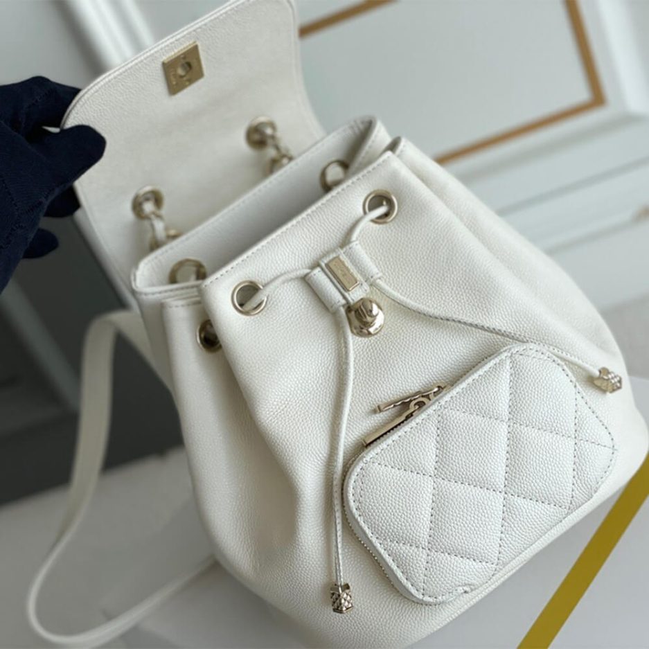 Ch*el  caviar backpack