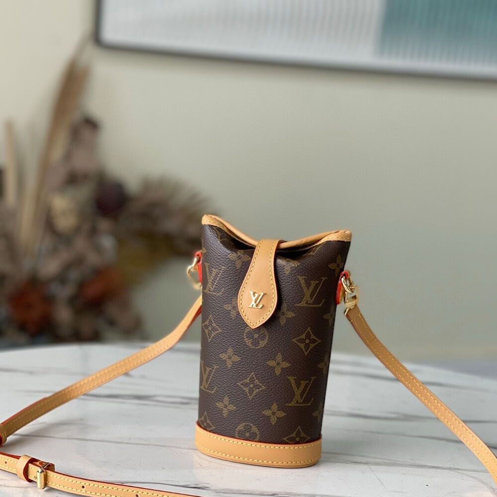 LV fold me clutch bag