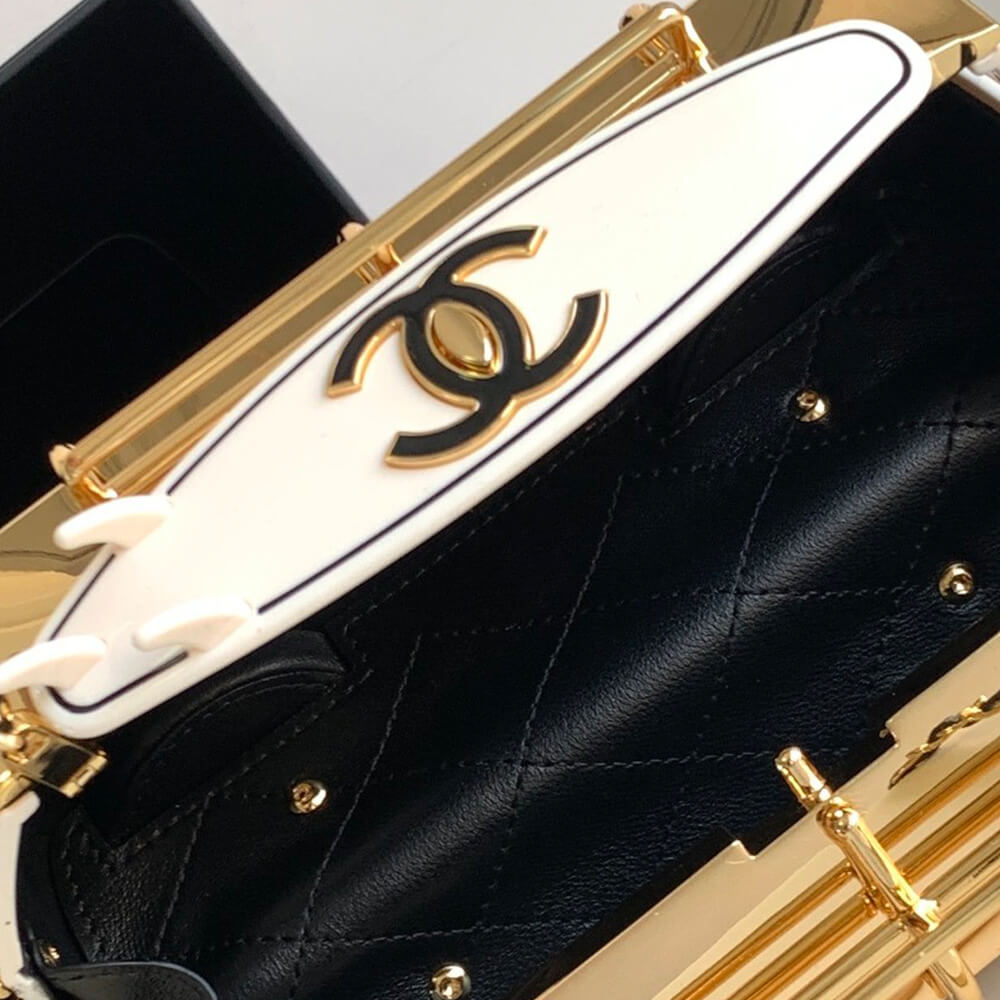 Ch*el mini van minaudiere(low stock