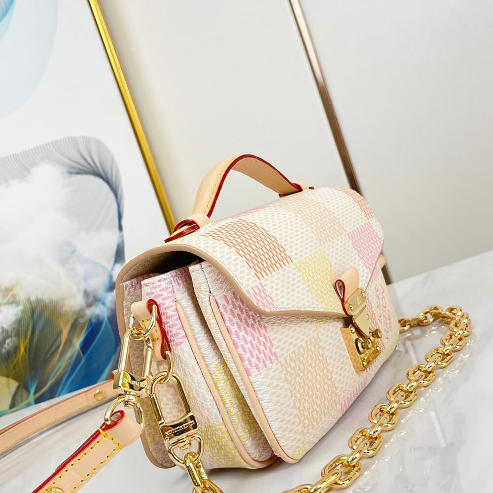 LV Pochette Metis East West