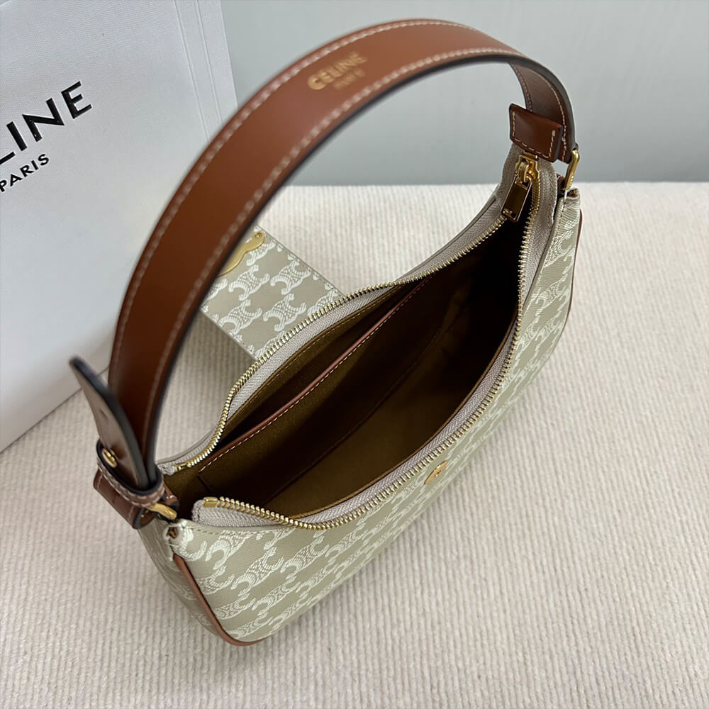 Ce**e medium ava triomphe bag